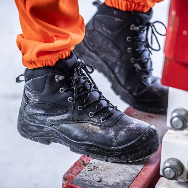 Regatta Safety Footwear Guardstone S7 Hikers Thumbnail